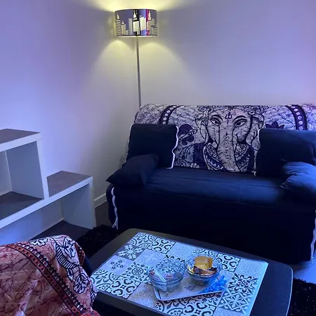 2em Etage Votre Pelerinage A *